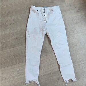 Abercrombie & Fitch White Cropped Ankle Jeans with Raw Hem